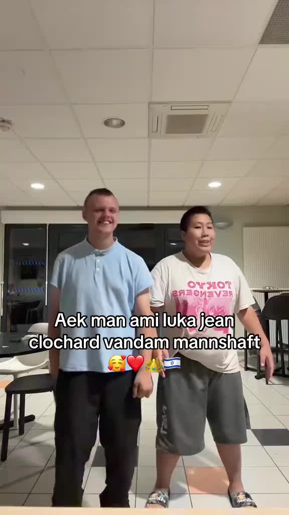 @𝐁𝐢𝐠 𝐆𝐞𝐨𝐫𝐠𝐞𝐬 🇹🇭🇫🇷