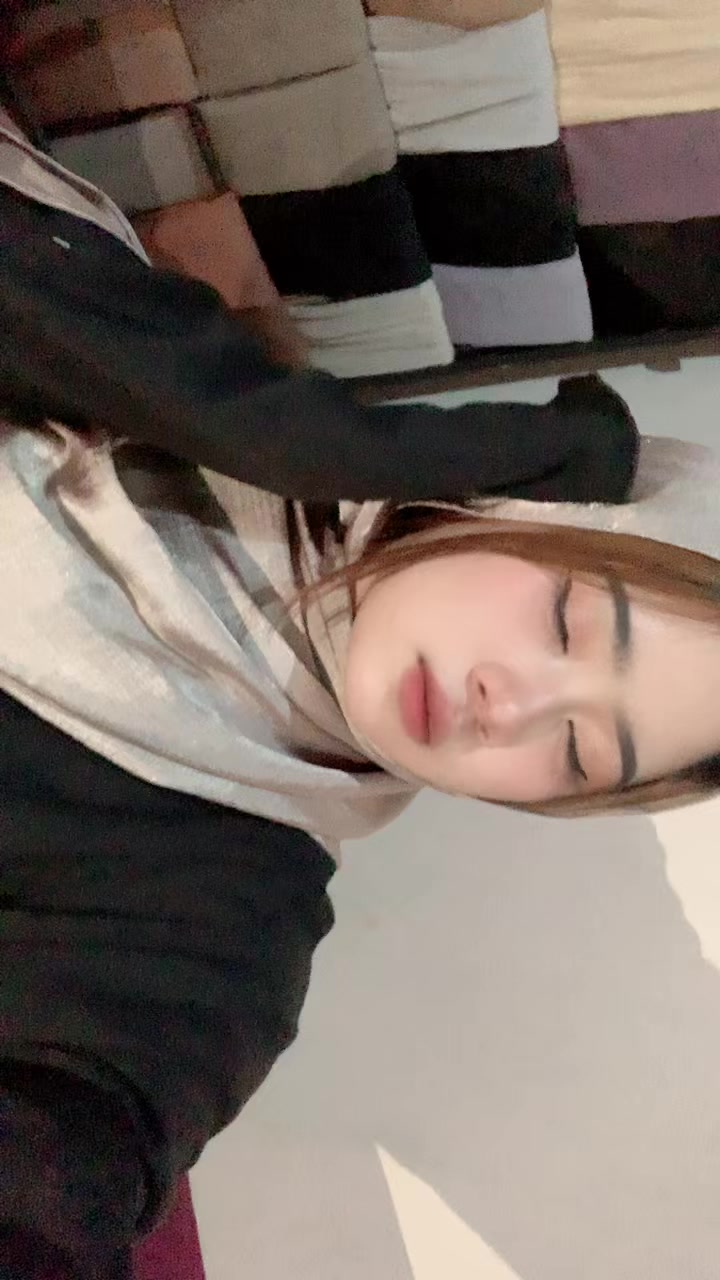 @Dindalestariii