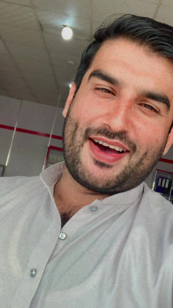@Dimpleking20🇵🇰