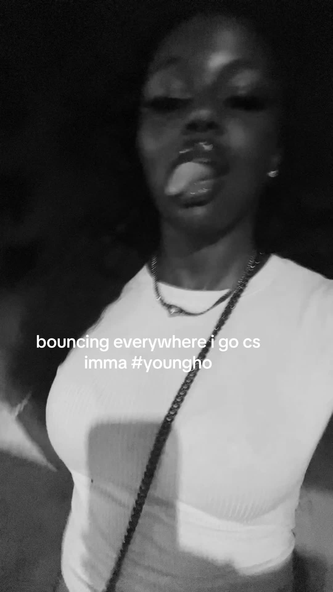 @◡̈