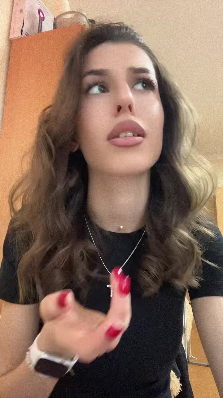 @Anasteiiiiishaa