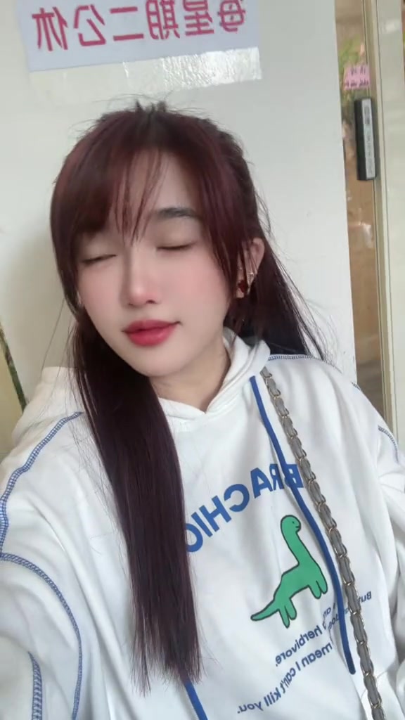@Angela 🍎🦄