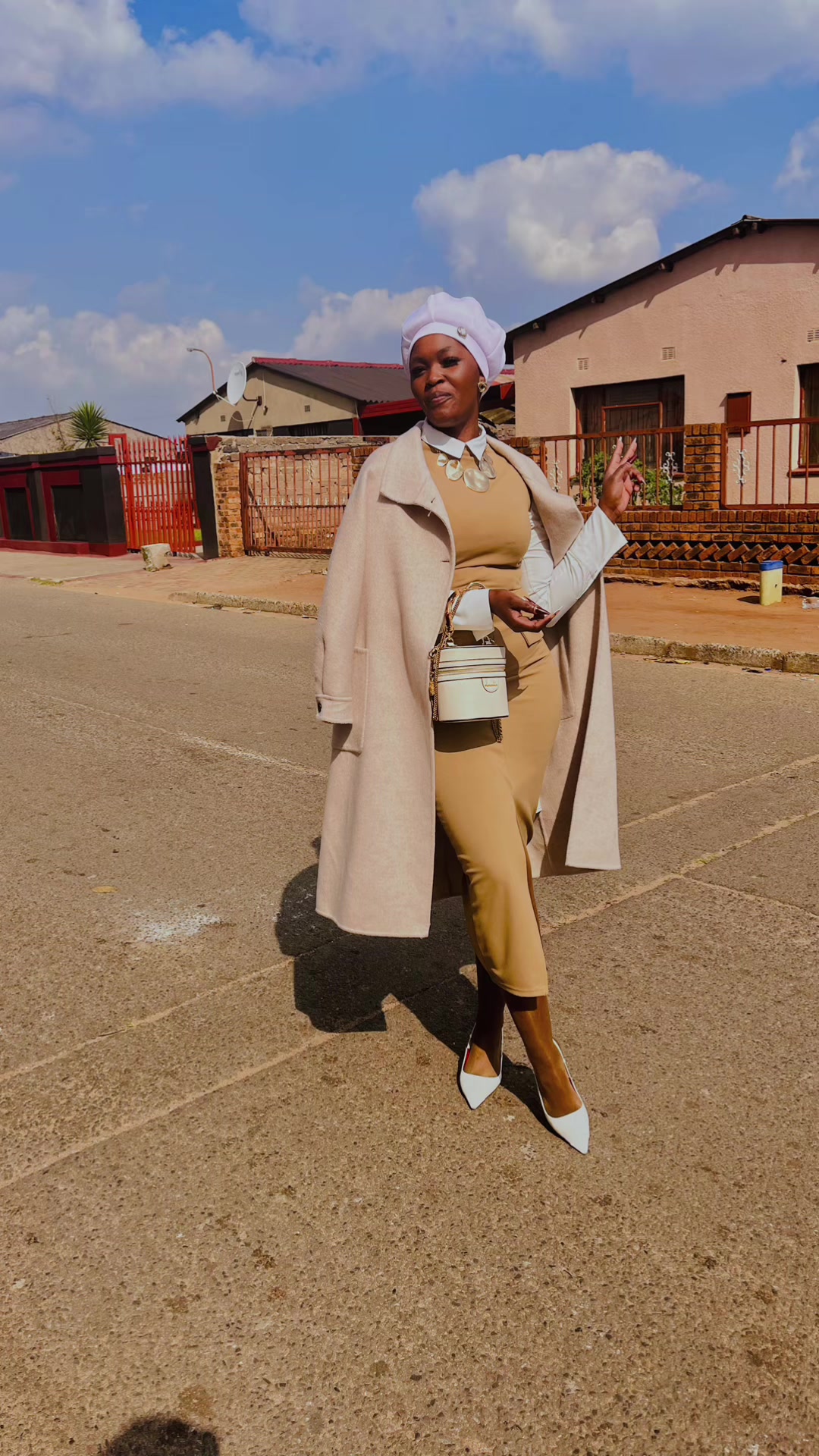 @Ndeka_Sno