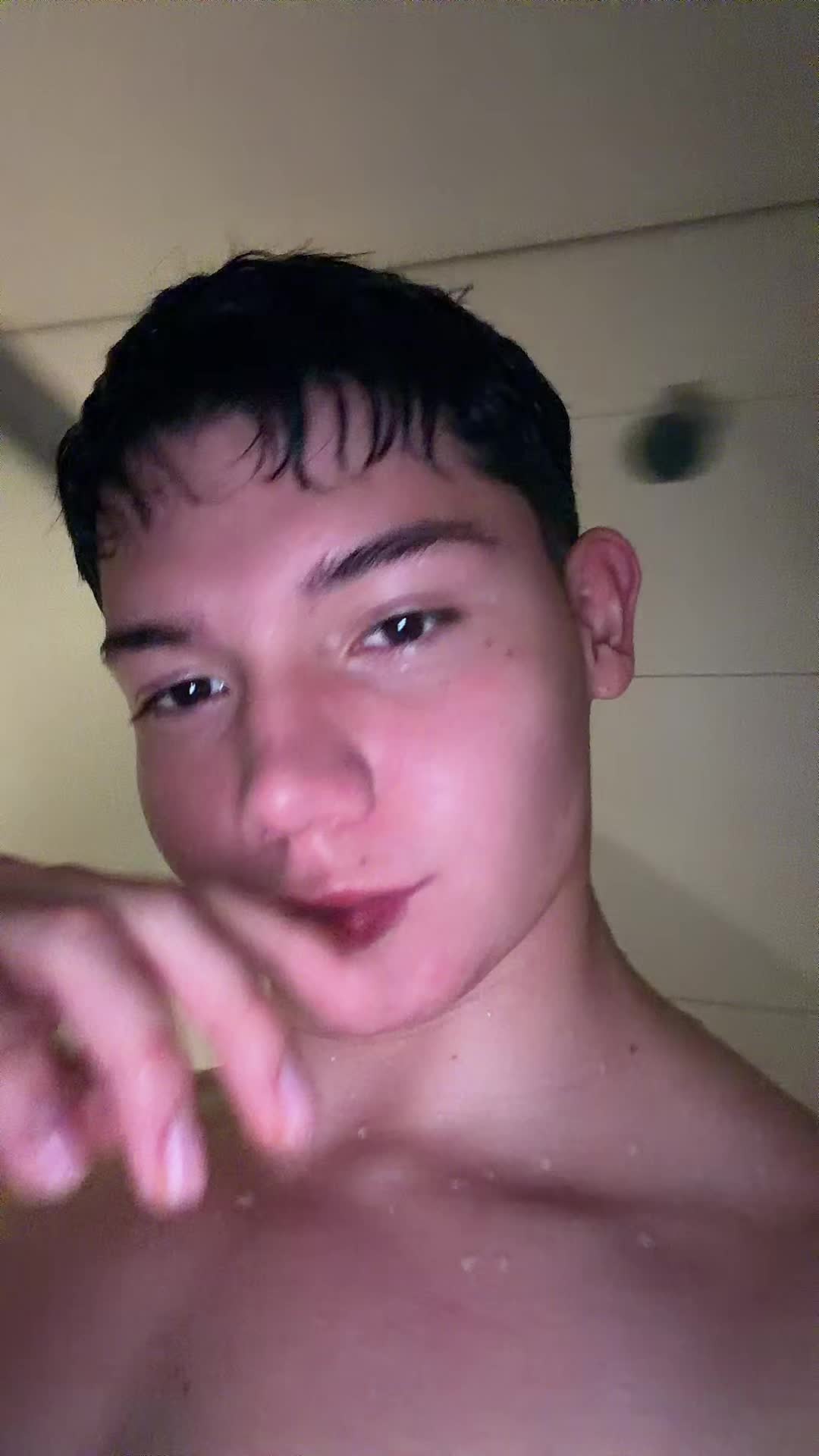 @oscar :$ 💎