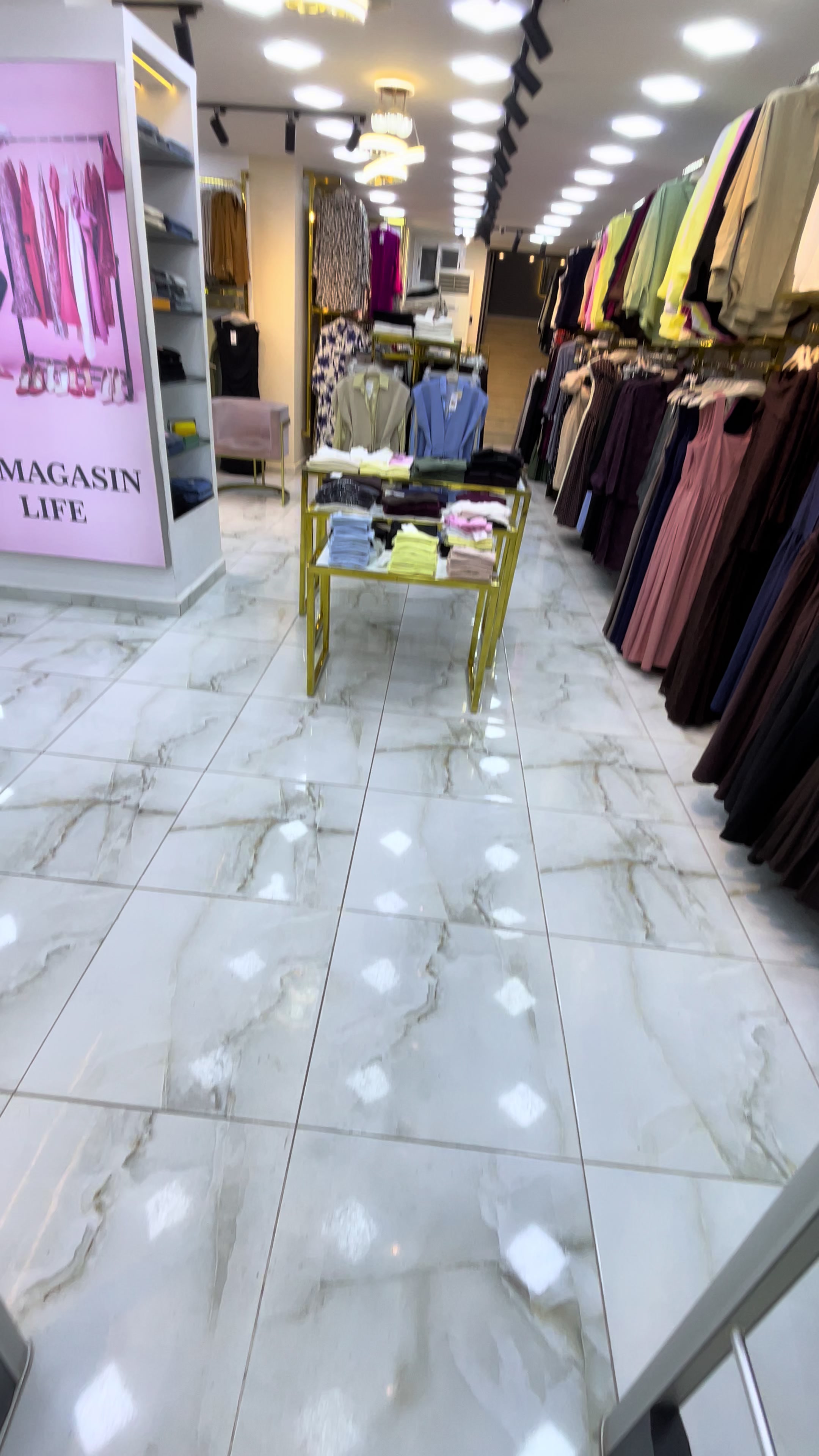 @MAGASIN LIFE 16