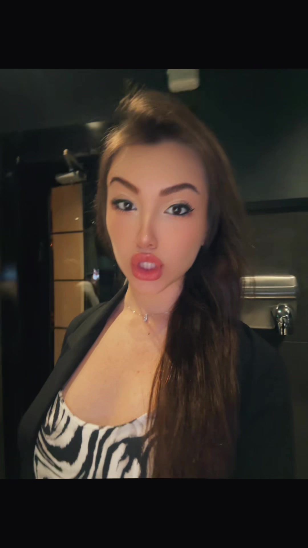 @𝐀𝐧𝐠𝐞𝐥𝐚🐆