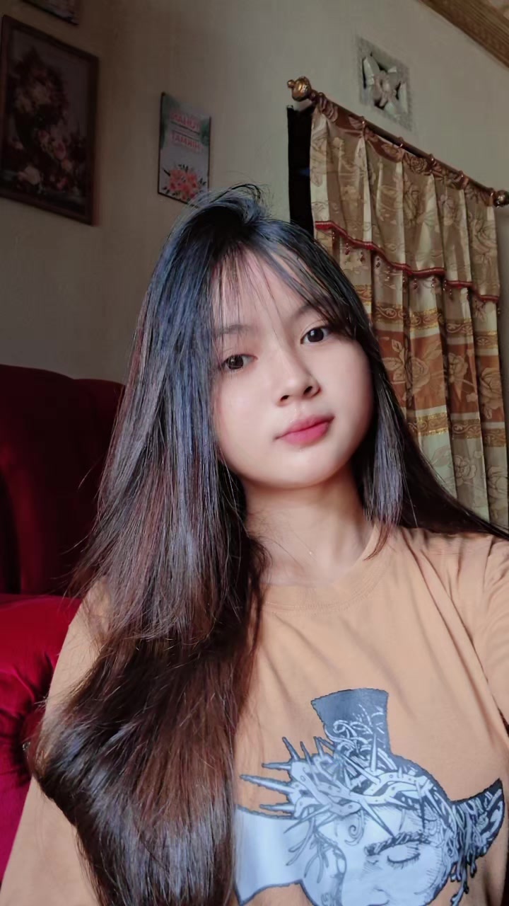 @𝐁T̸ | F L Y Y