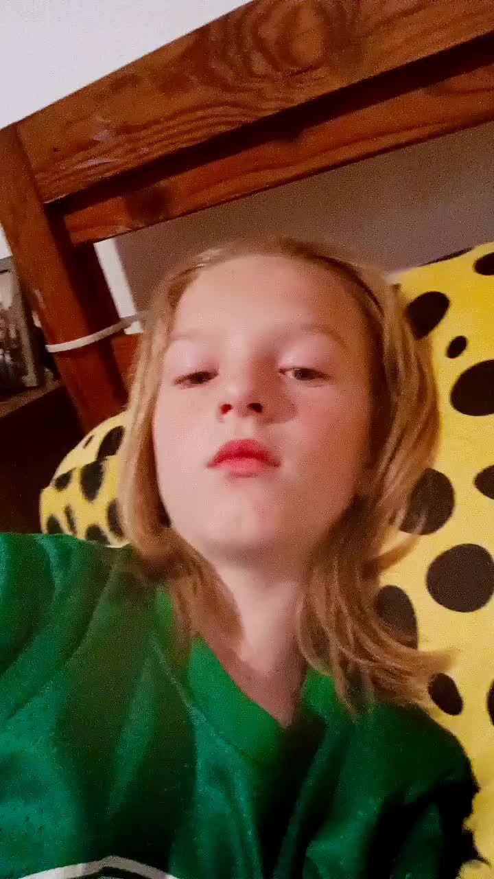 @Alexzandra1986