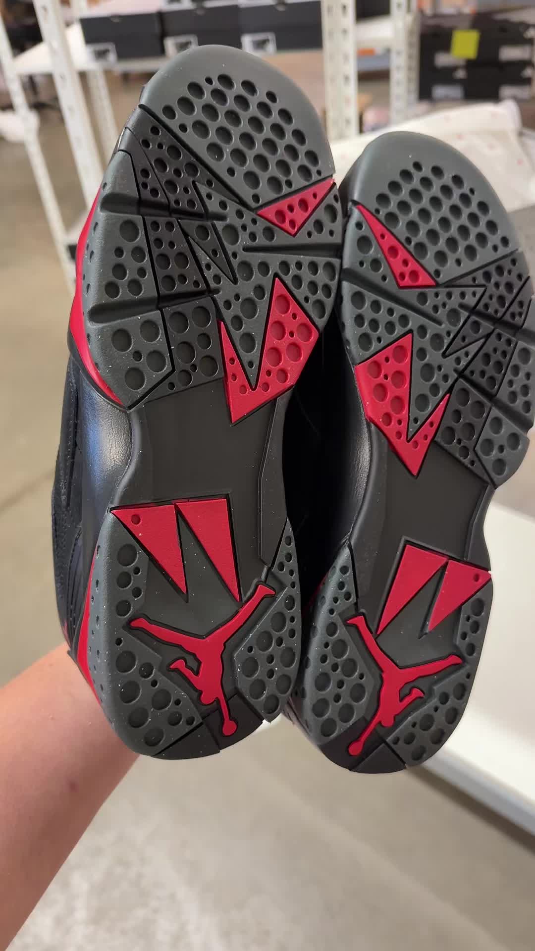 @VERIFIED SNEAKER DEALS