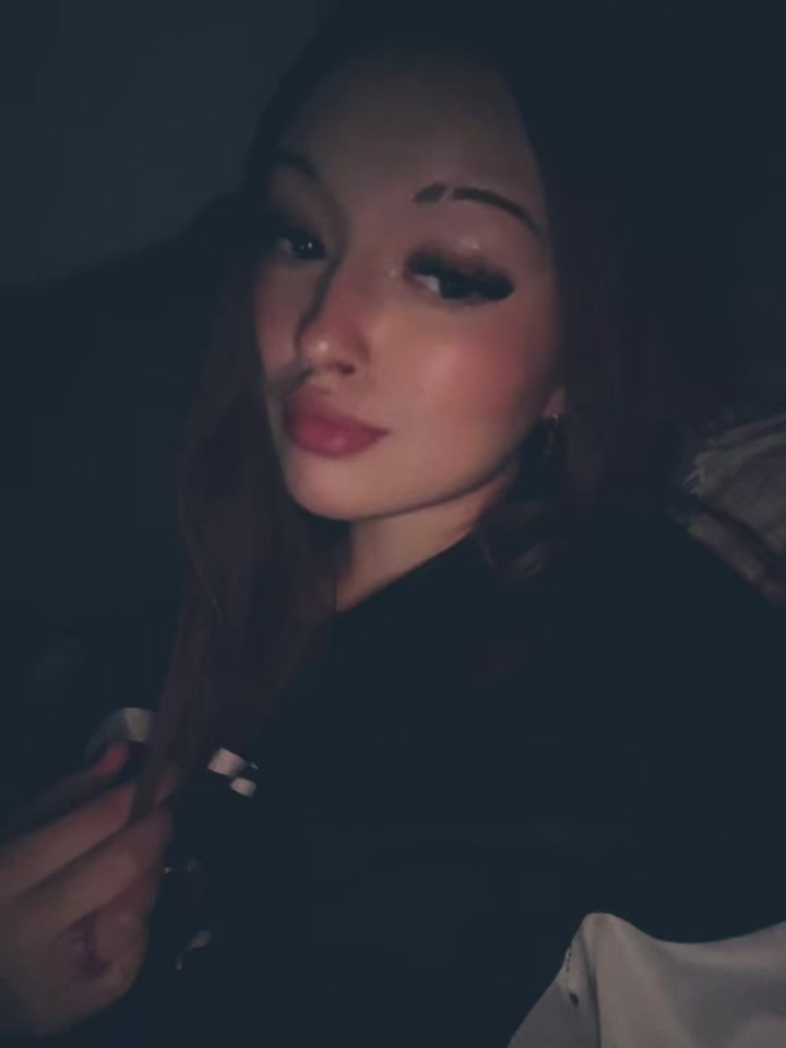 @Аля🕸️