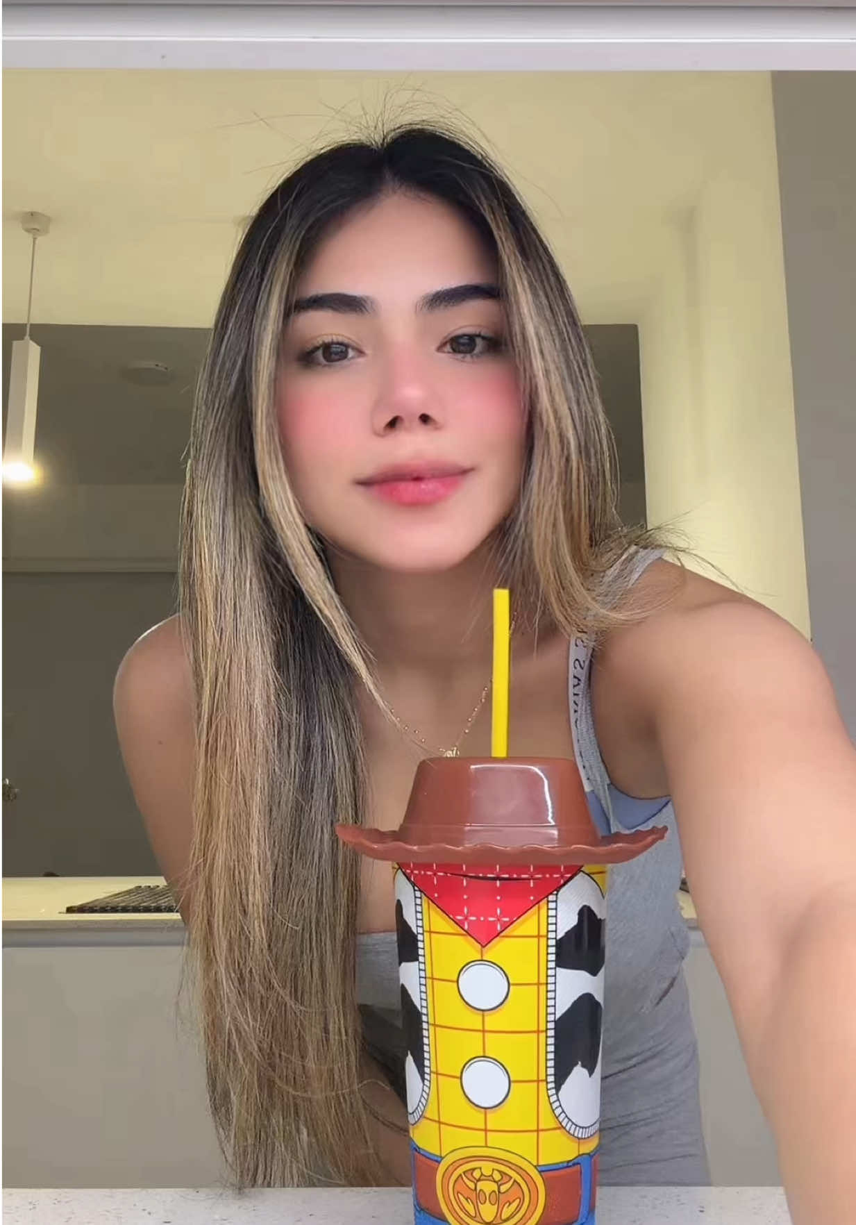 @Victoria Valentina Acosta F