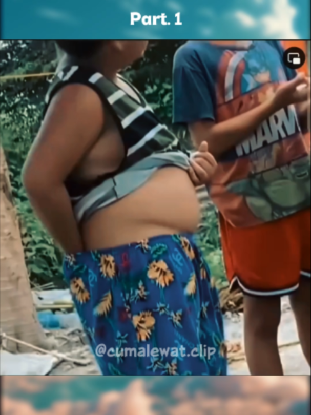 @Cuma Lewat • Random Clip