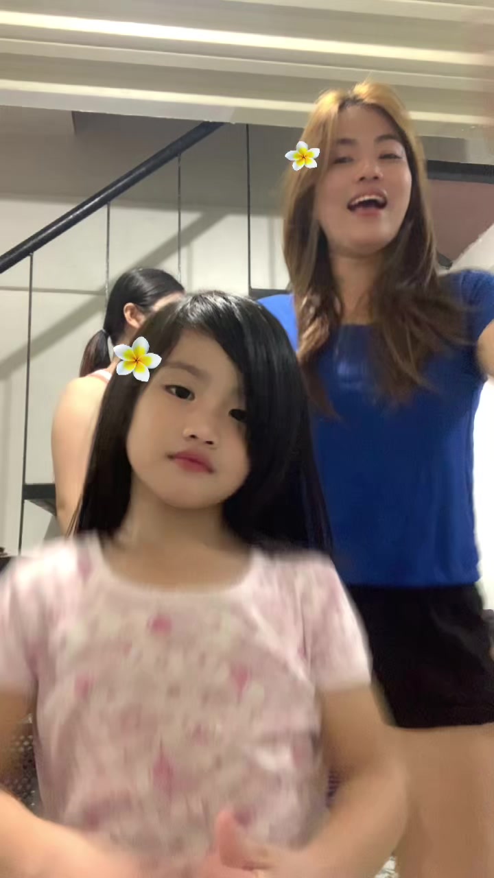 @Jellay
