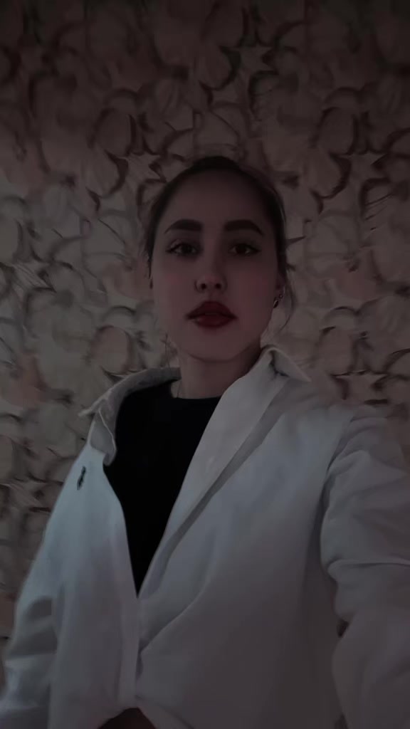@Леся 🎶🦋