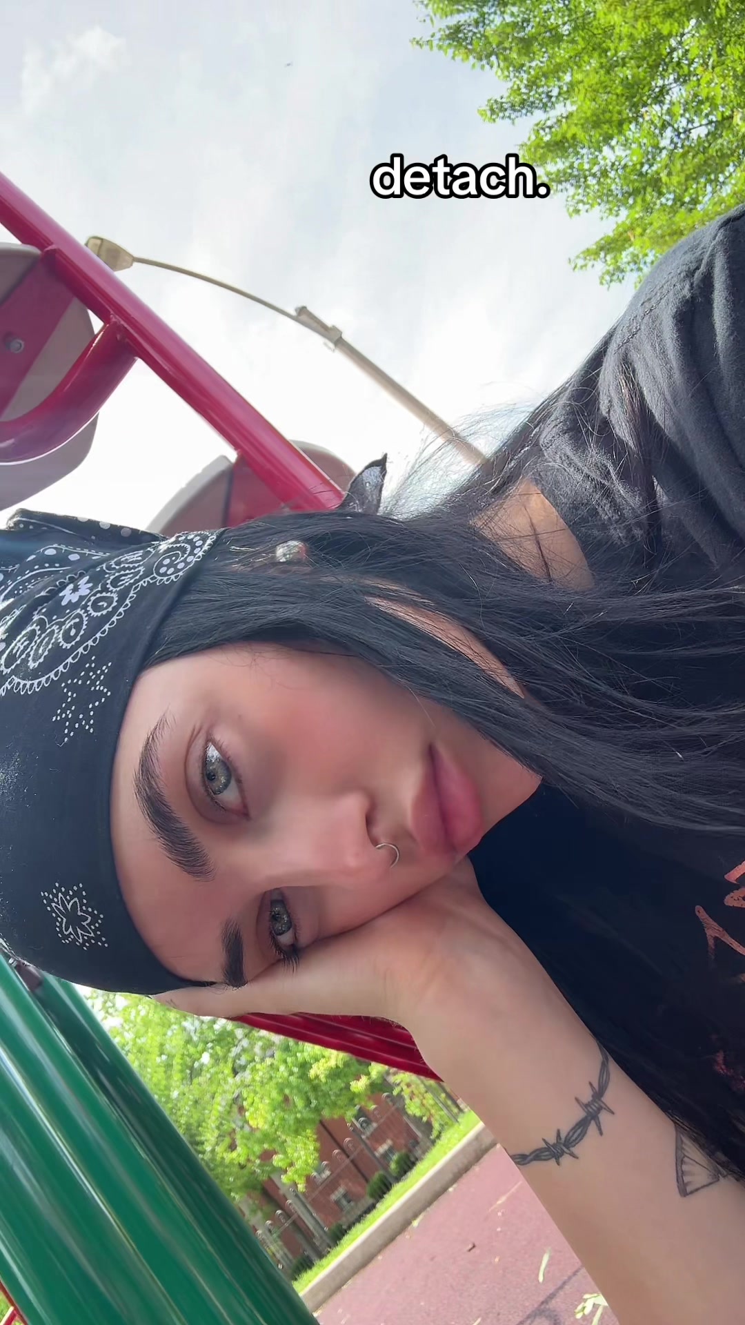 @lilliezworld