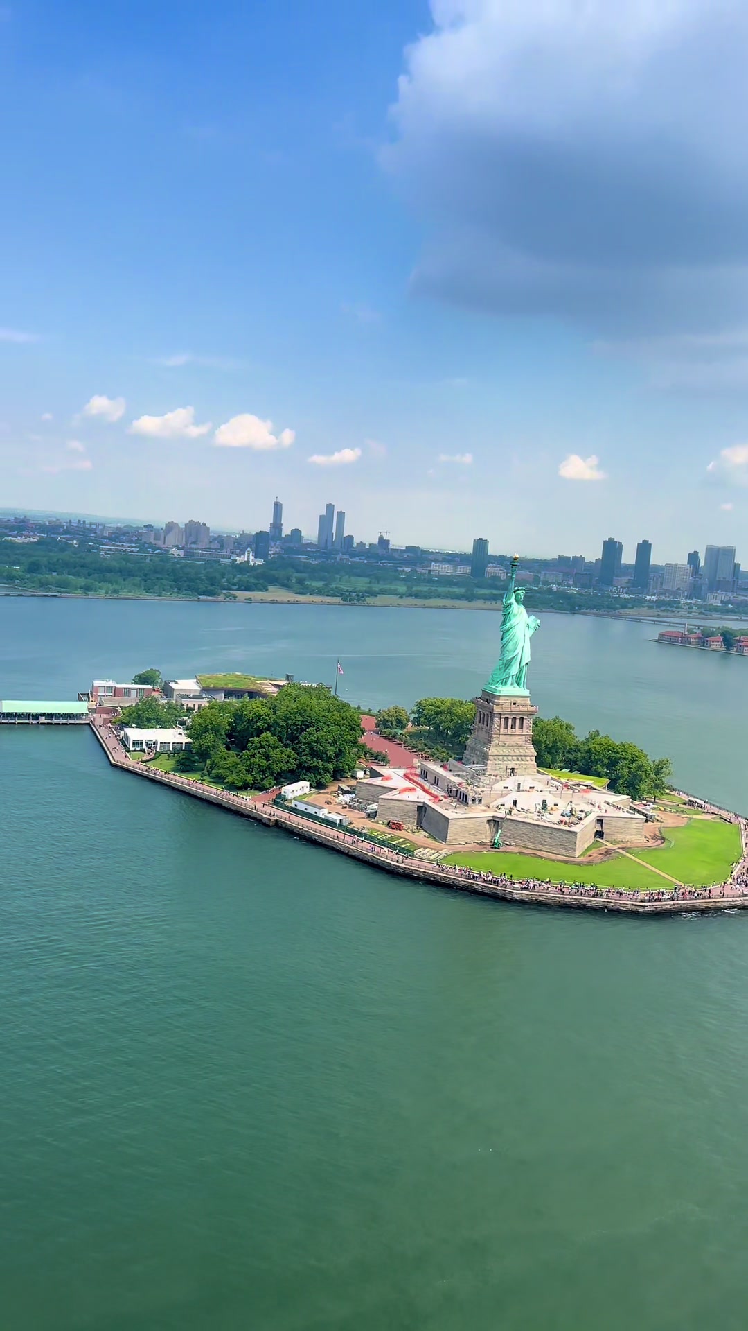 @FlyNYON