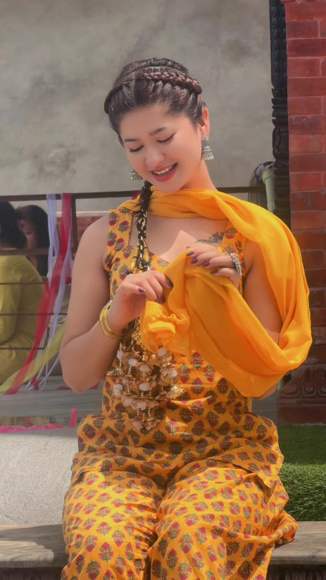 @Dipa shahi 🕊️