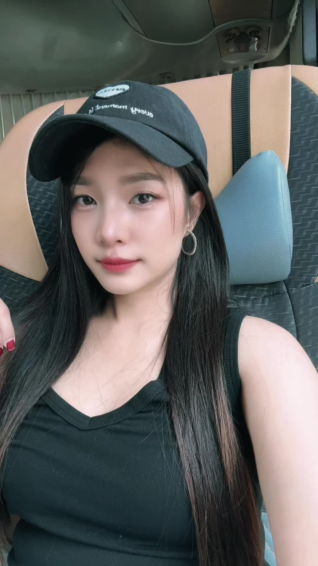 @𝗔uиgαuиg💫