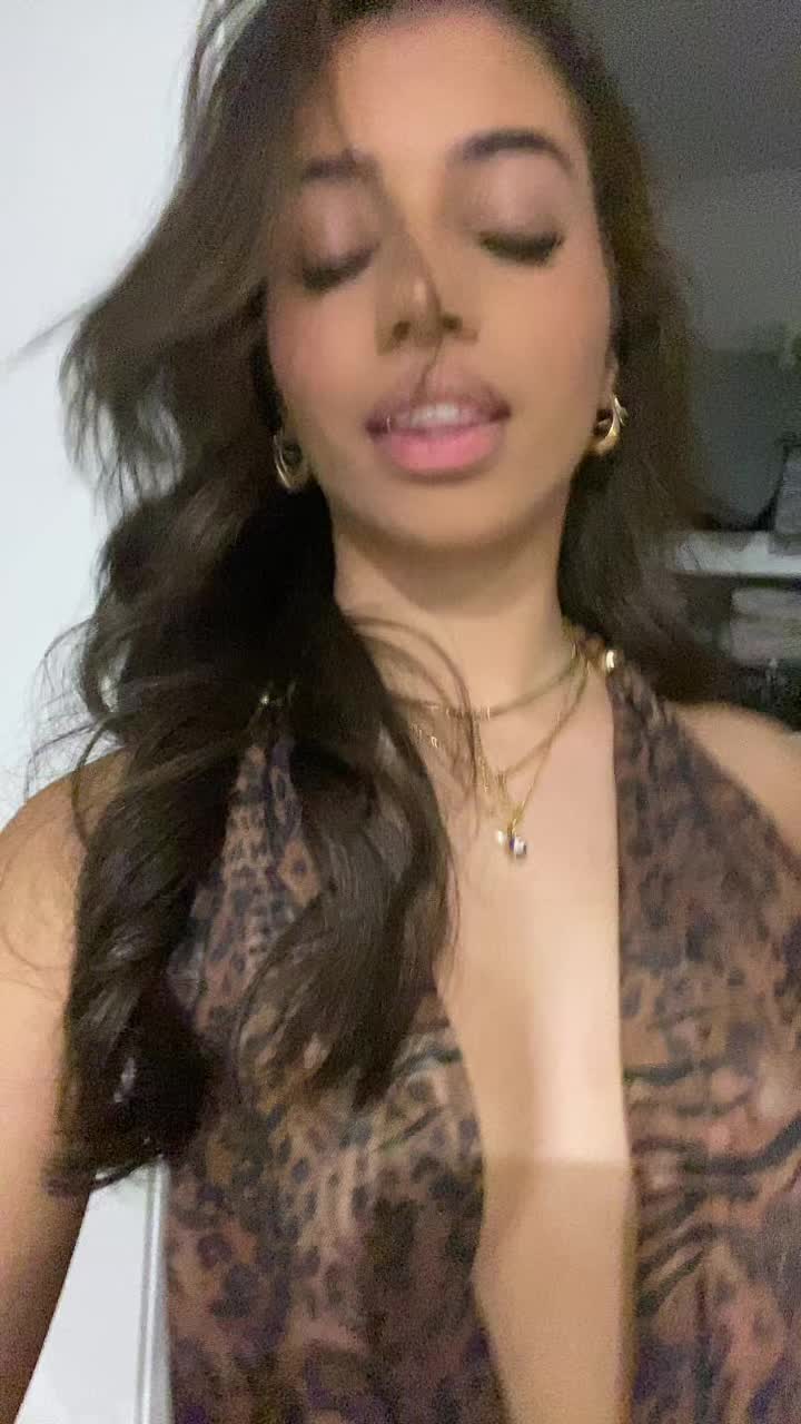 @️