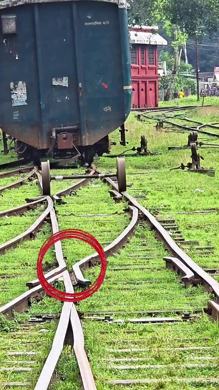 @KENYAN RAILROADER🇰🇪