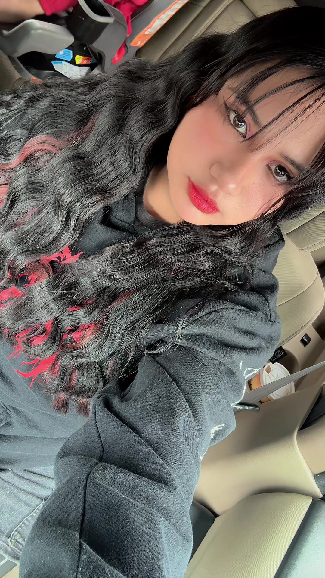 @Gabriela05
