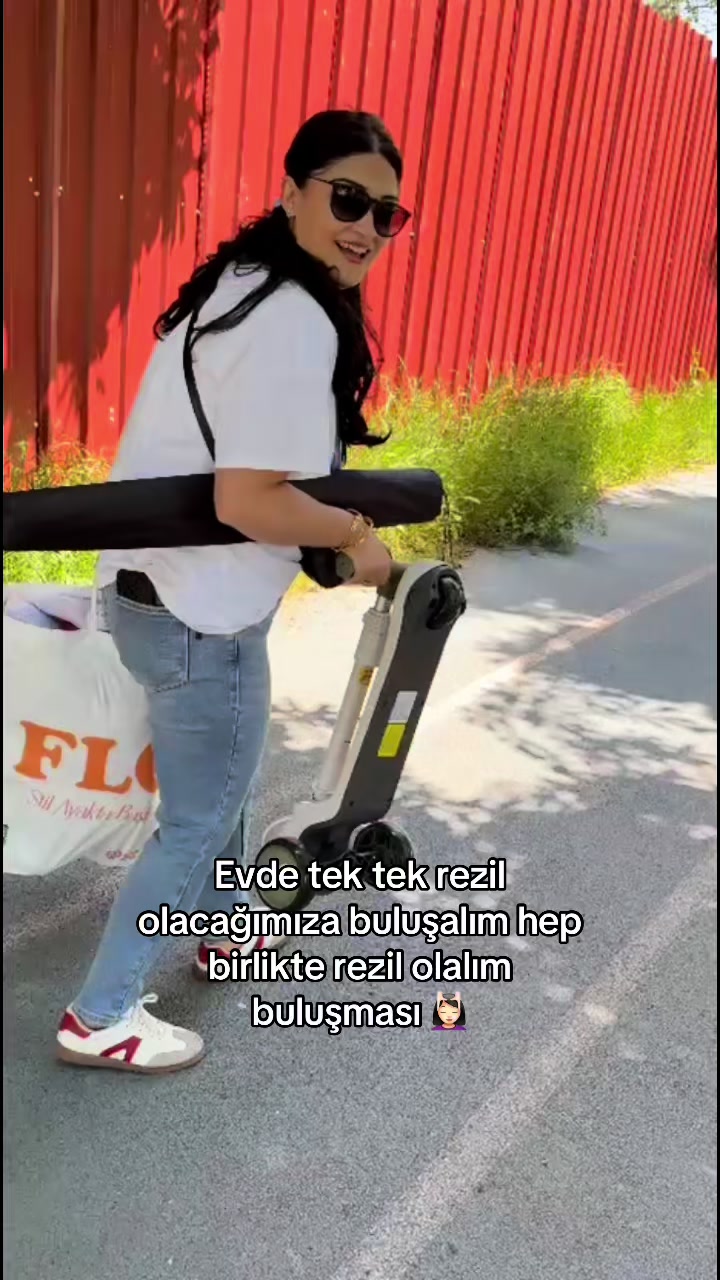 @Emine26