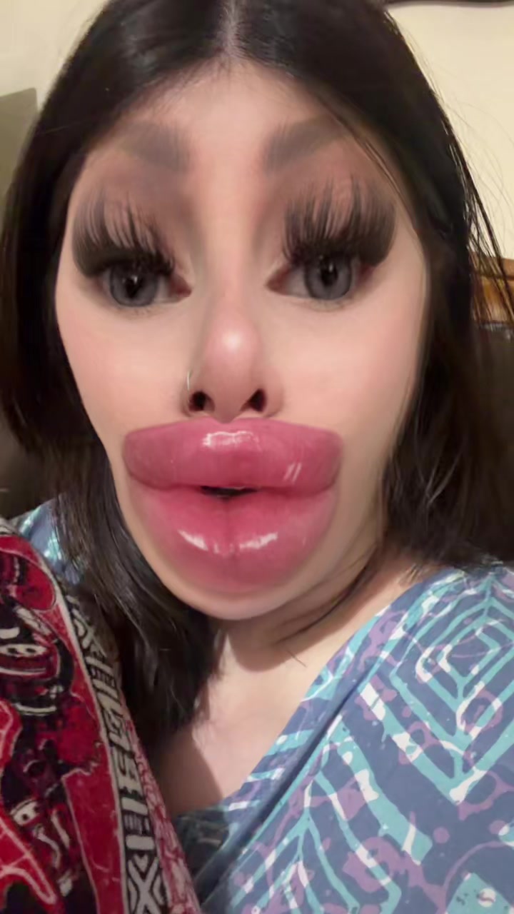 @Theressia Pattiasina