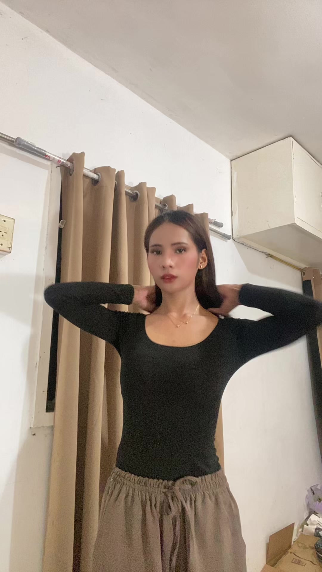 @⃟