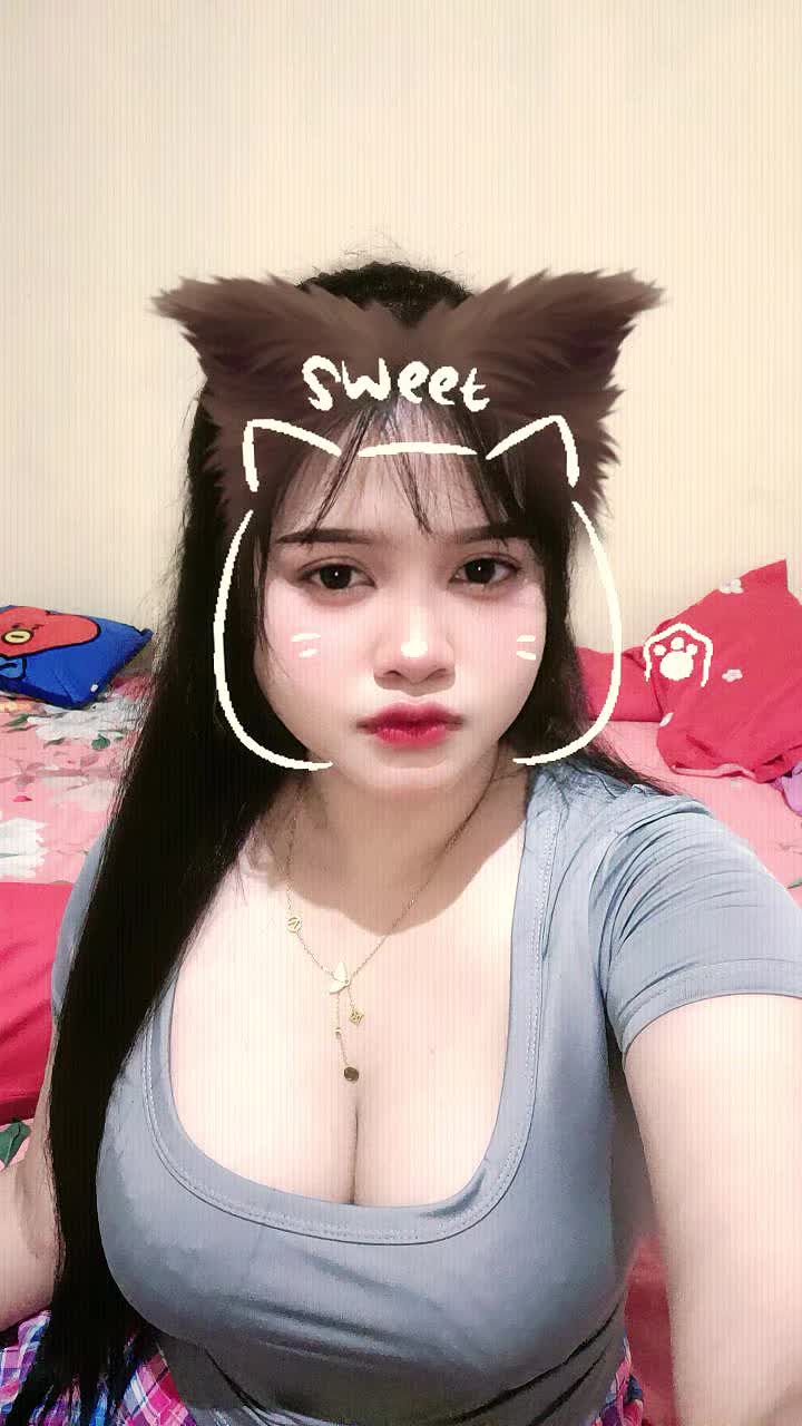 @Ayy🎀