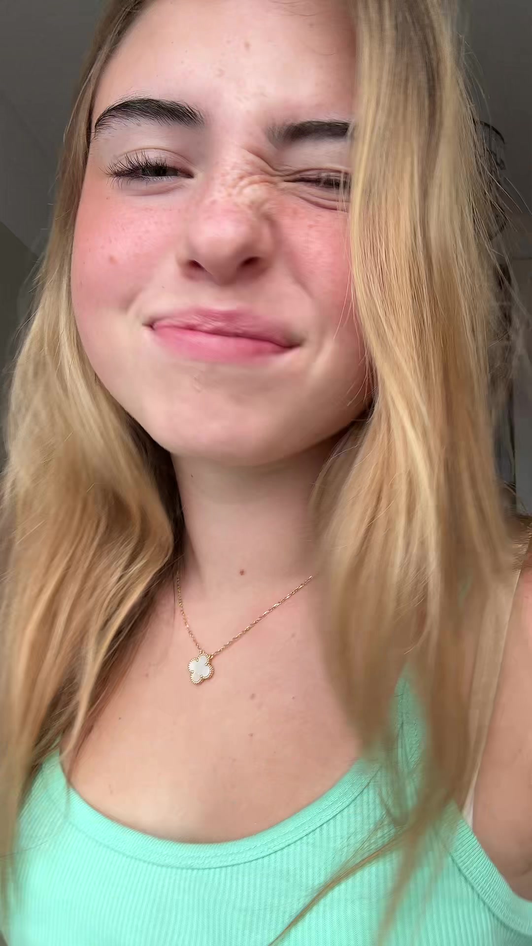 @Üłĩ🪽