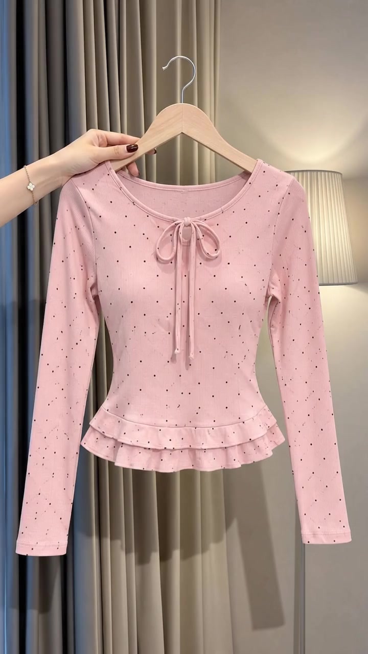@outfitbymala 𝜗𝜚˚⋆