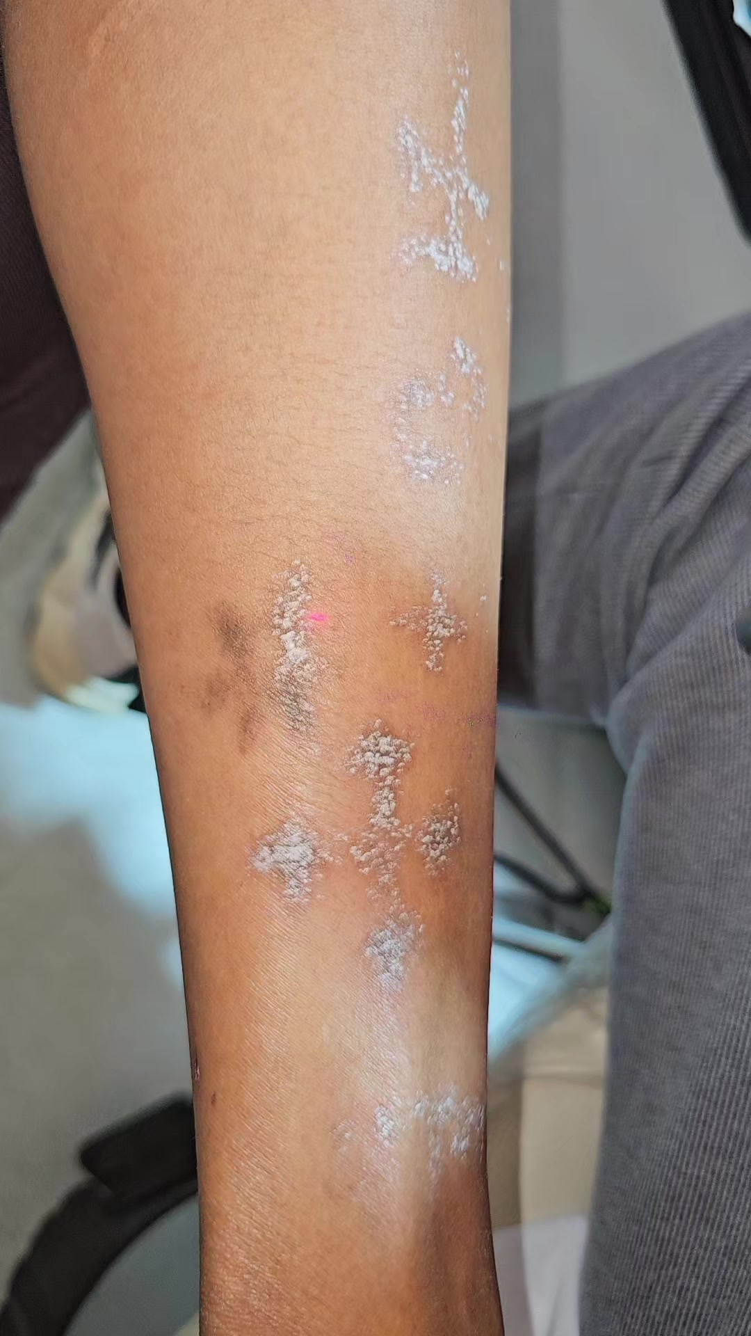 @KIRA TATTOO 3