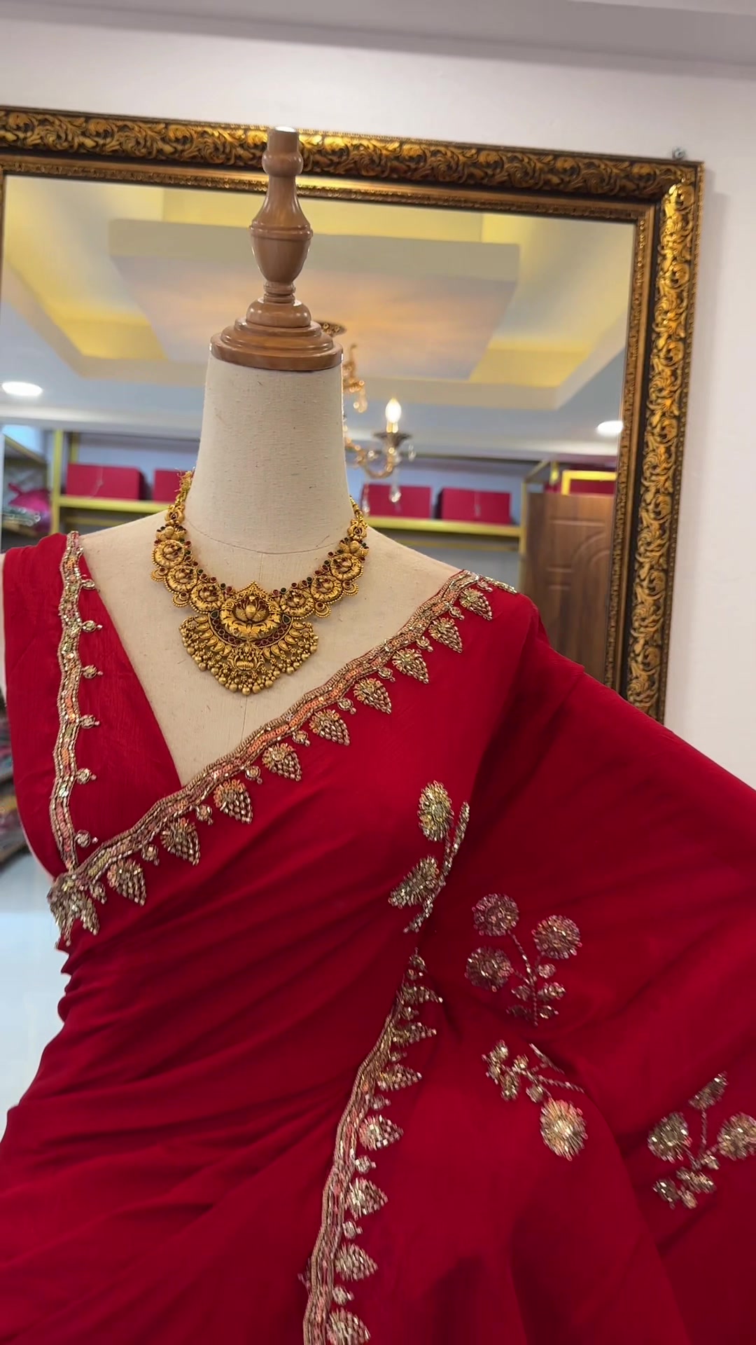 @SaayaFashioncollection3