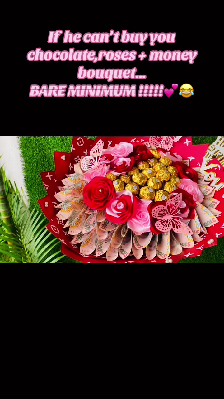 @Glossy Drip💐❤️🇬🇾