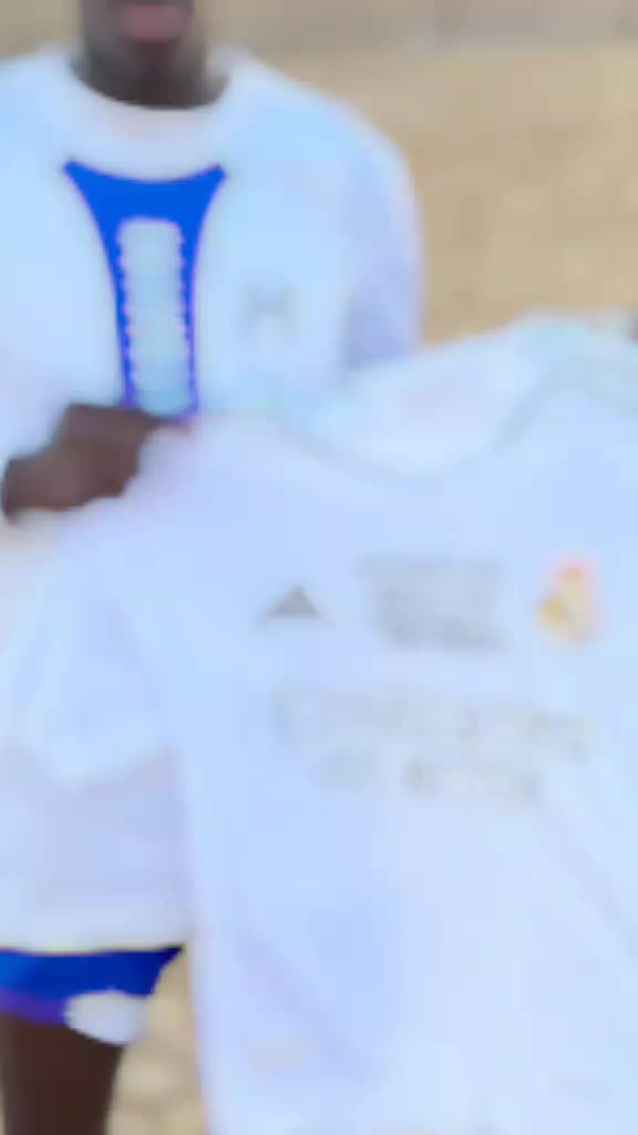 @PRINCE COURTOIS
