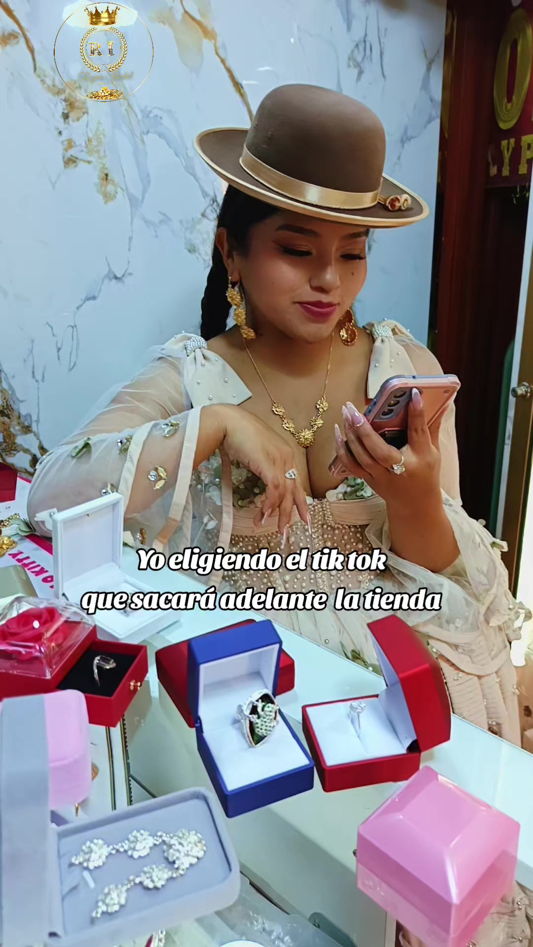 @Joyer&iacute;a Reyna Isabel
