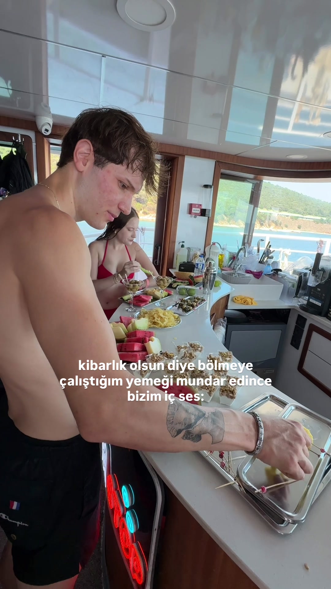 @Uyav