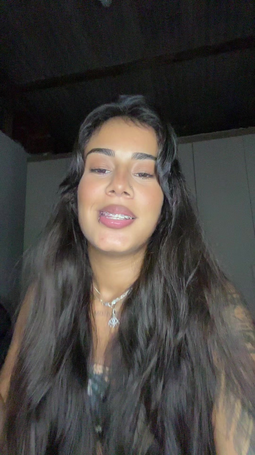 @vanessinha