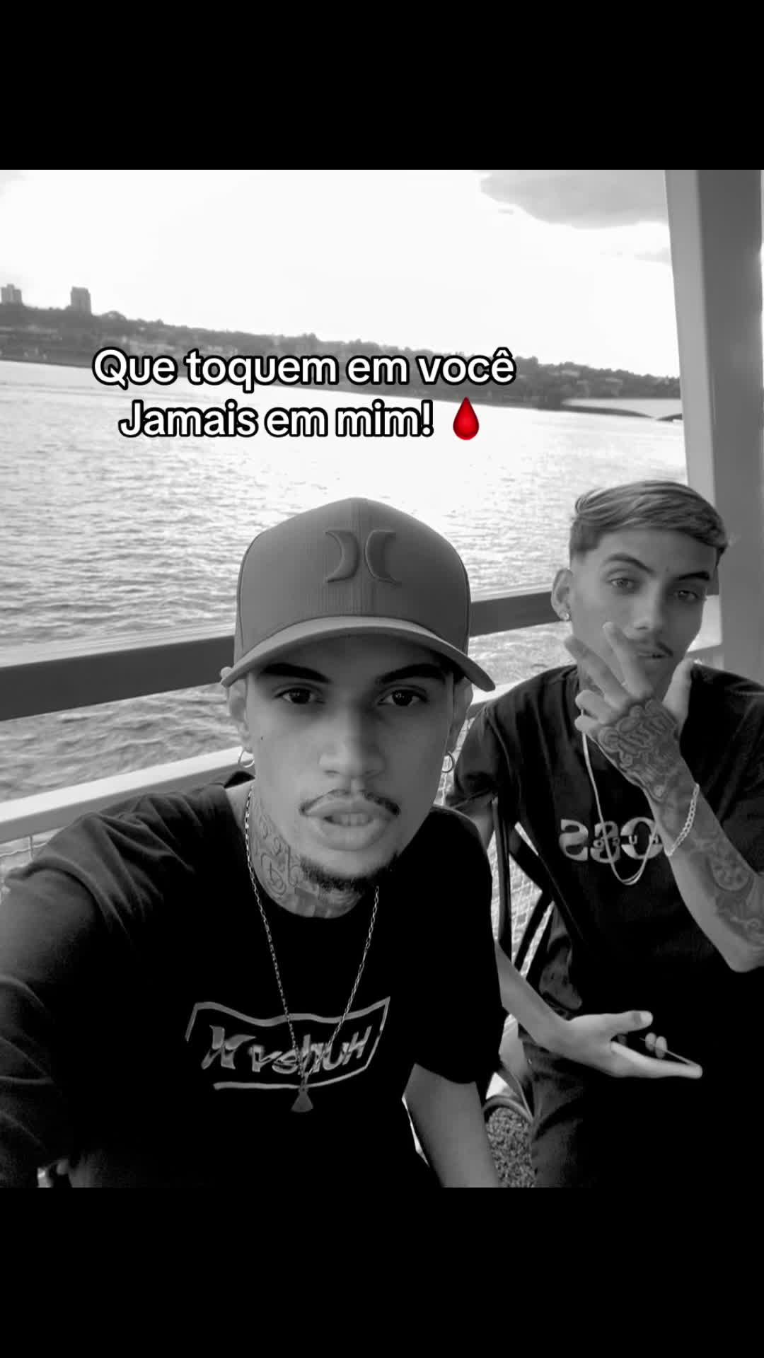 @vitinn3s