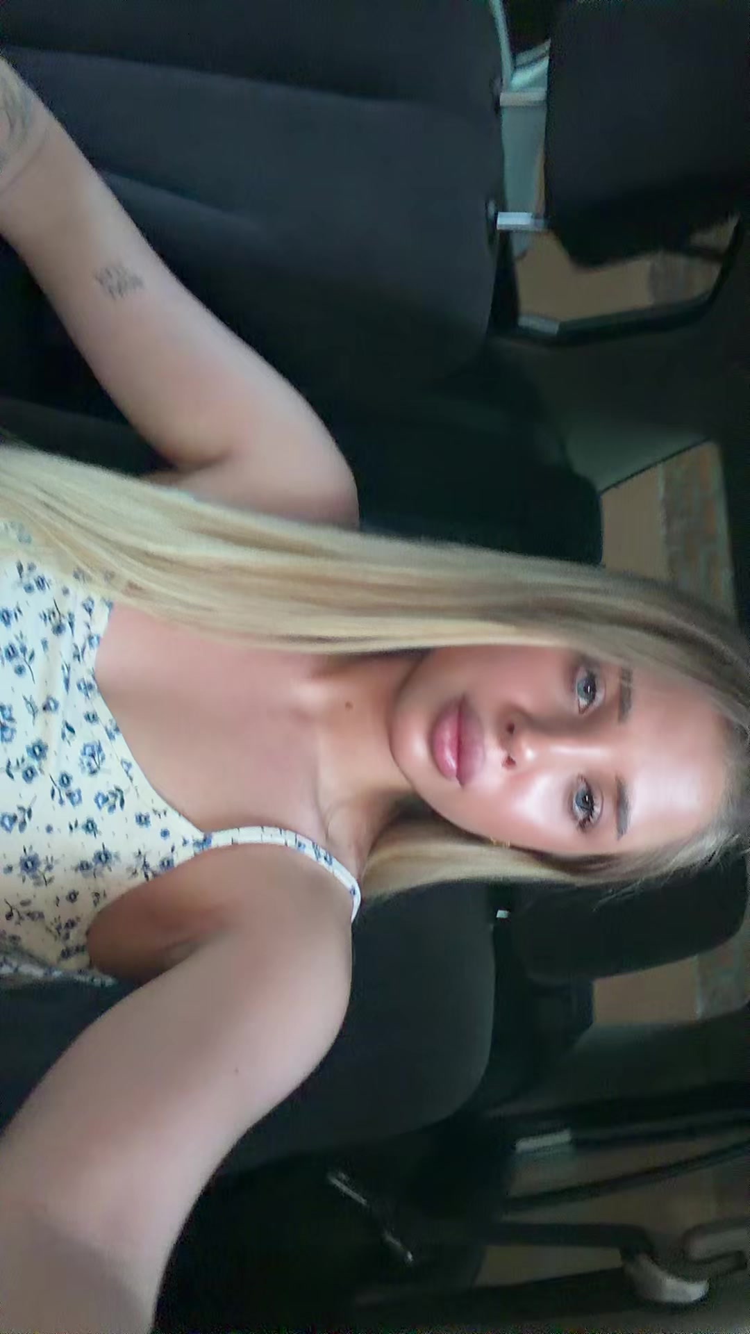 @Jasmin👑