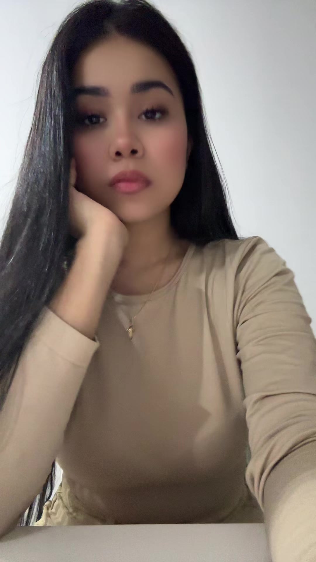 @𝒞𝒶𝓂𝒾𝓁𝒶