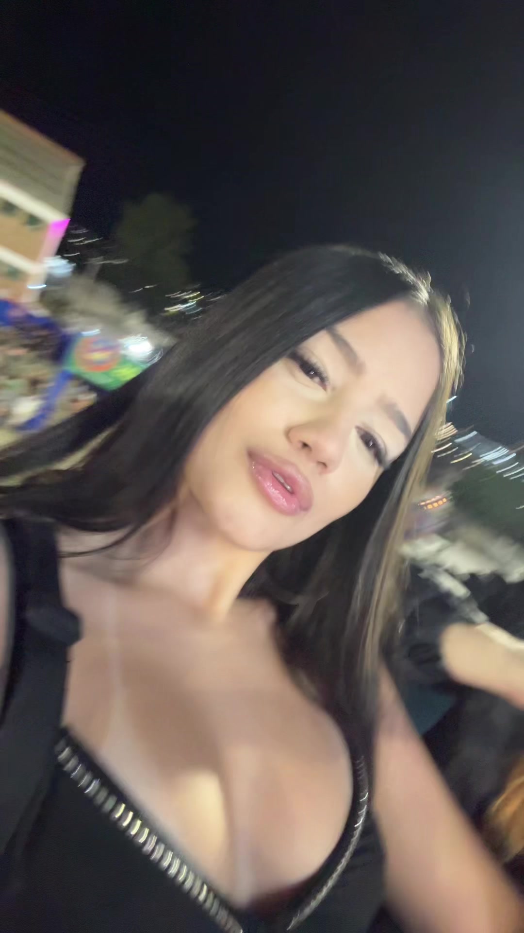@Anailma