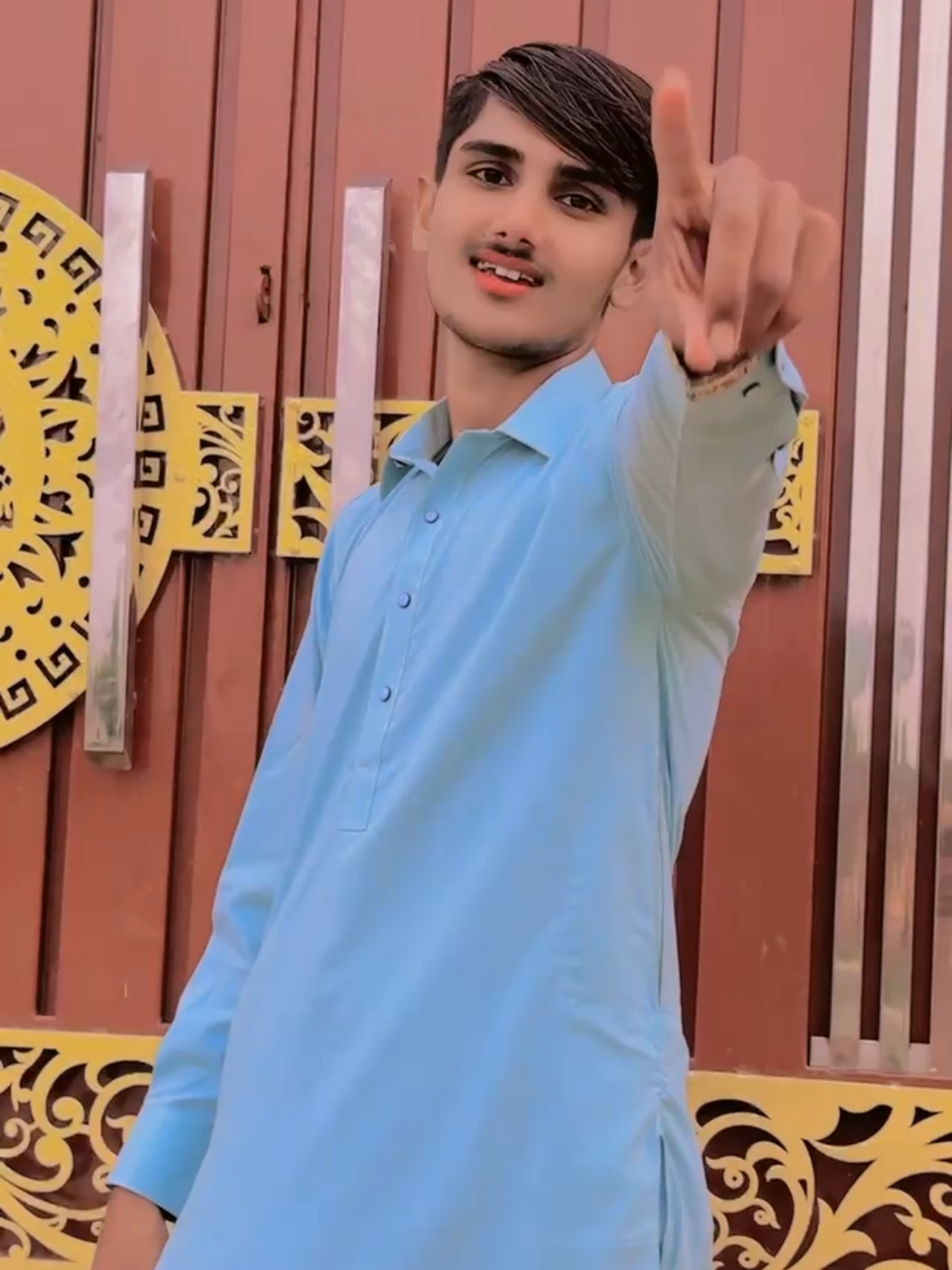 @Khan king 9T9👑