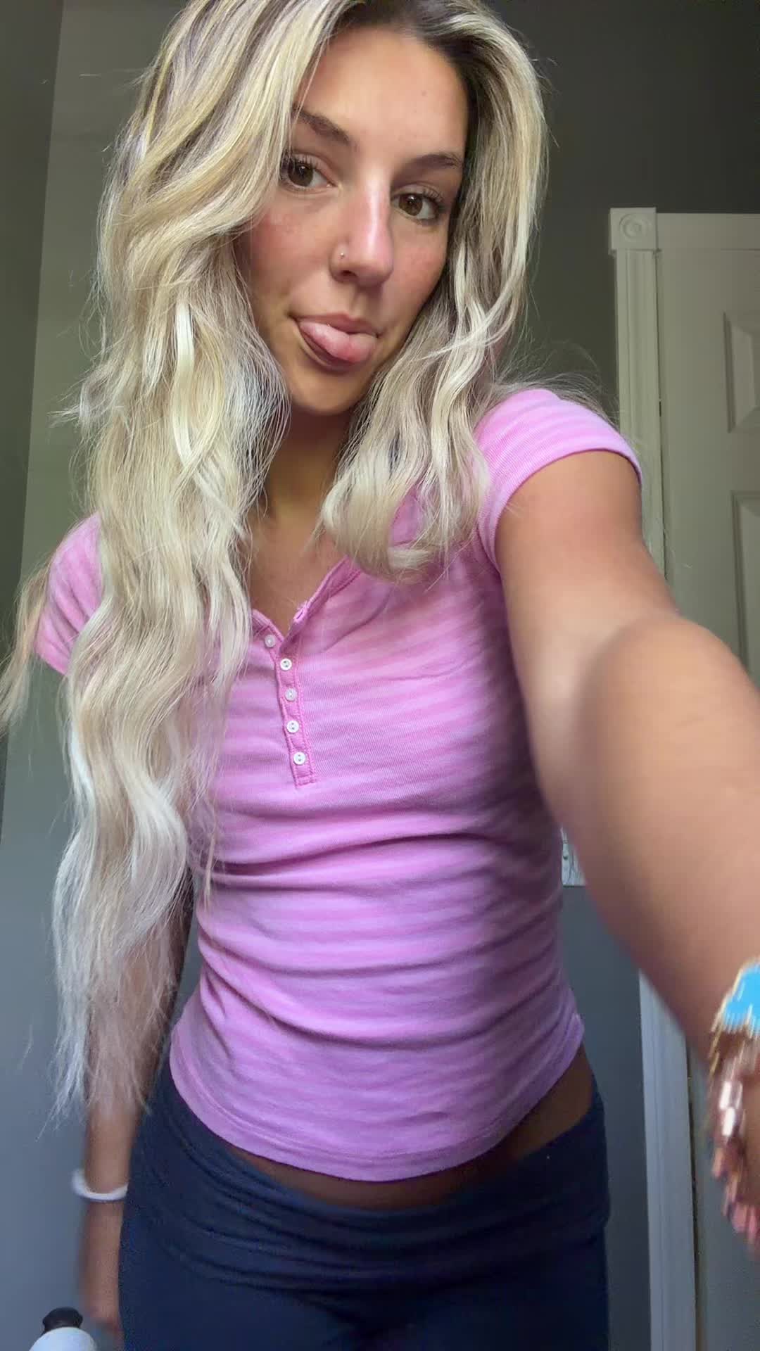 @🩷