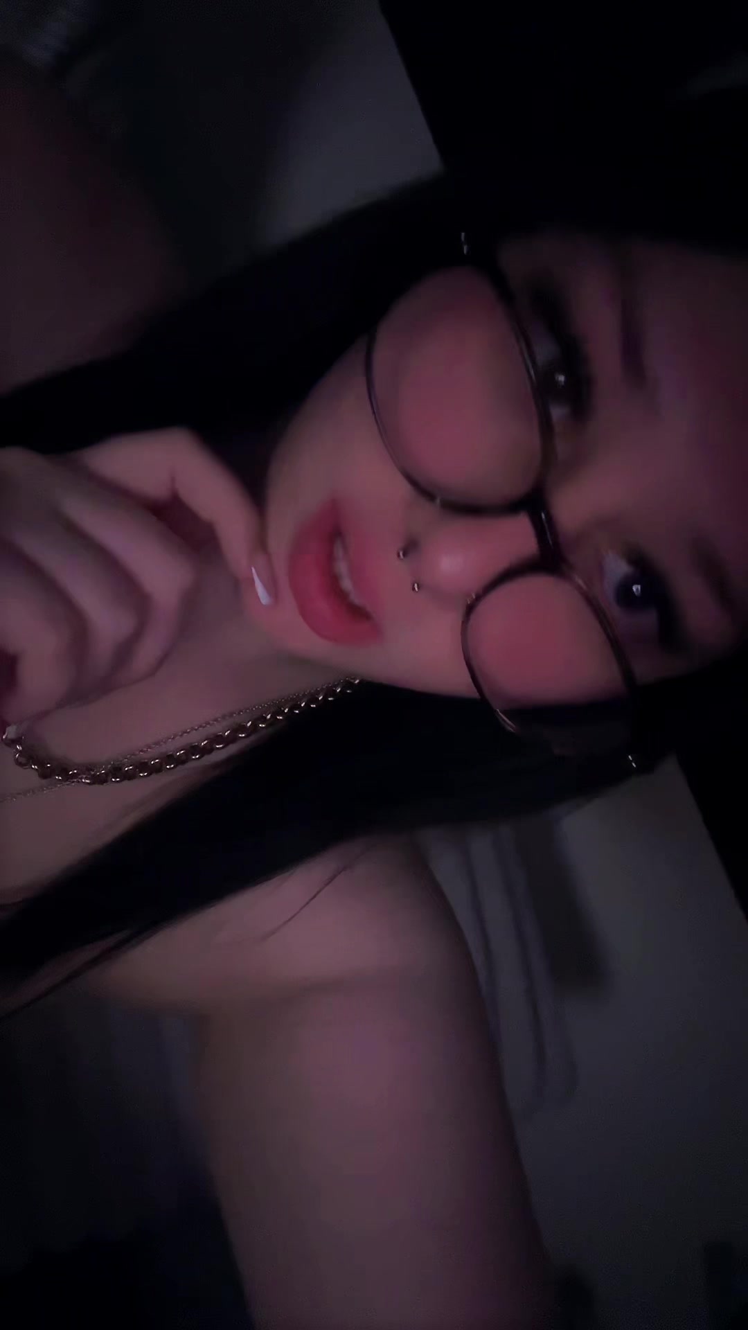 @Mj