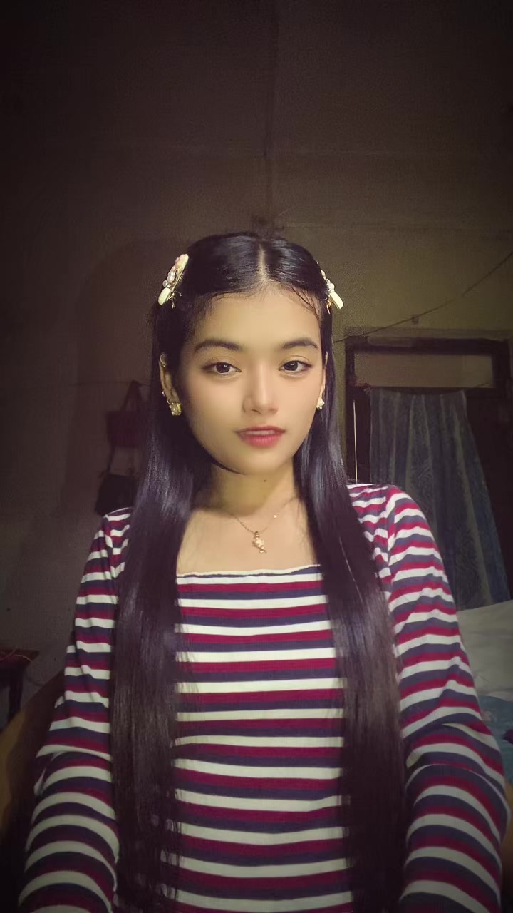 @𝗬𝗮𝘀𝗵𝘂🦚🦄