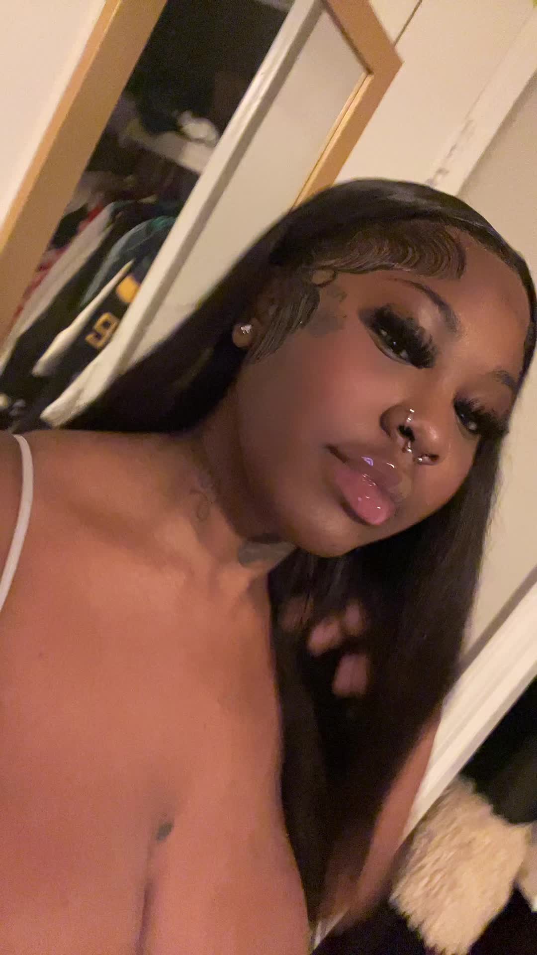 @lexybae0
