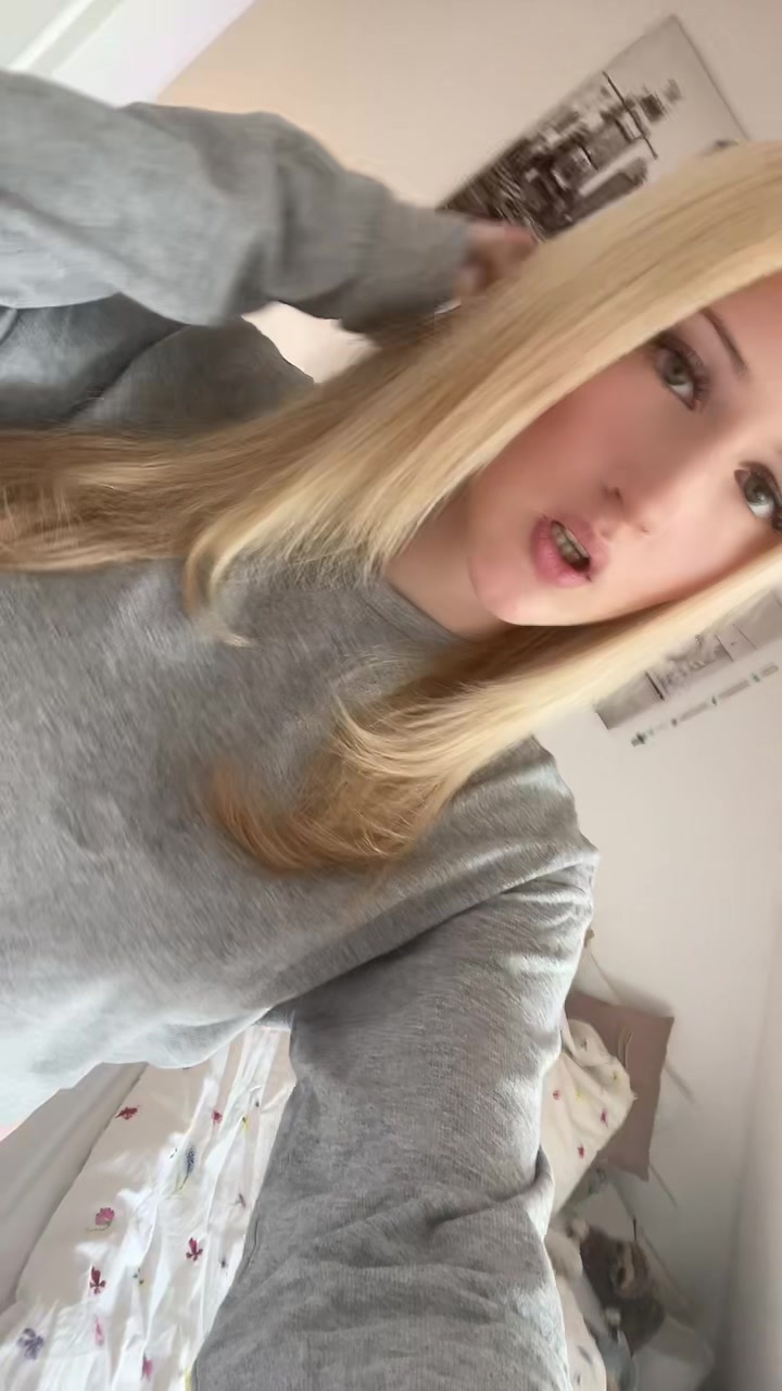 @Juna 🦦