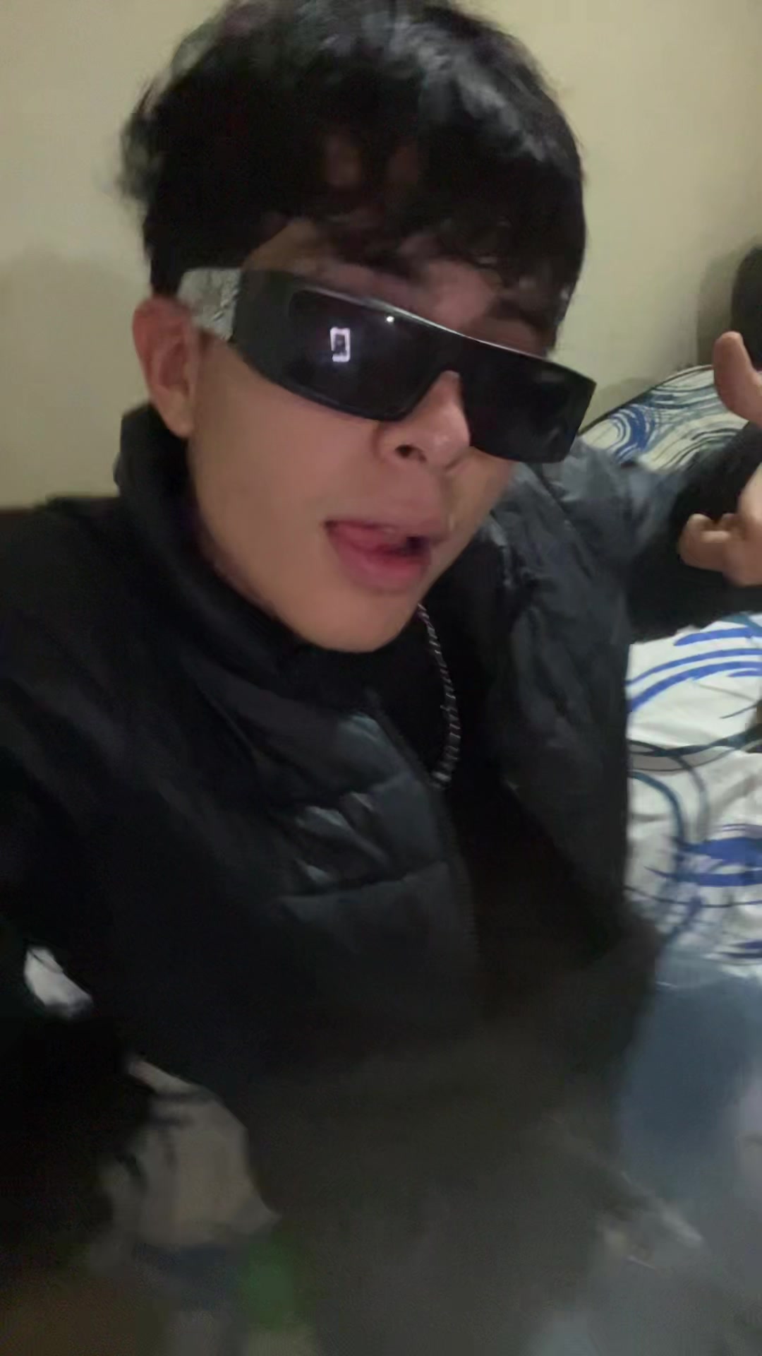 @Alezz_jxx