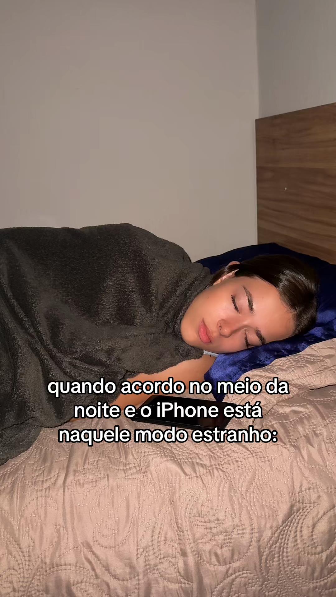 @Julia Andrade